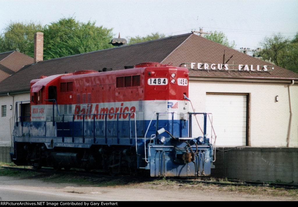 MNN GP9 #1484 - Minnesota Northern